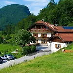 Grosse In Mit Terrasse By Interhome *